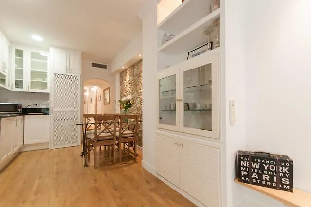 Apartment Maiol 14 Hotel Barcelona Spain